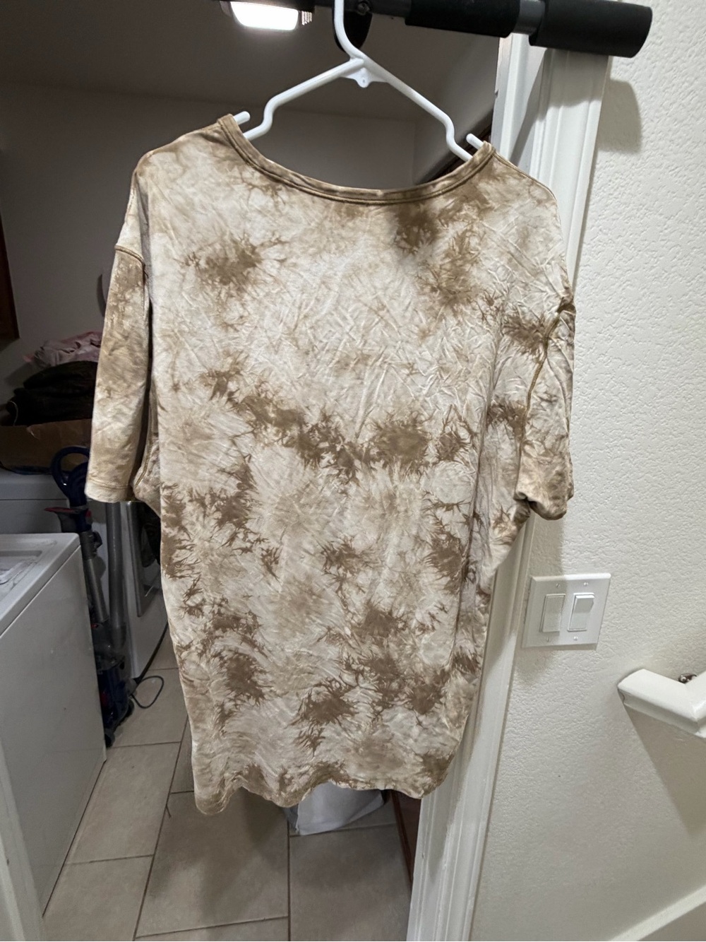 Mens LuluLemon shirt, XL long fit